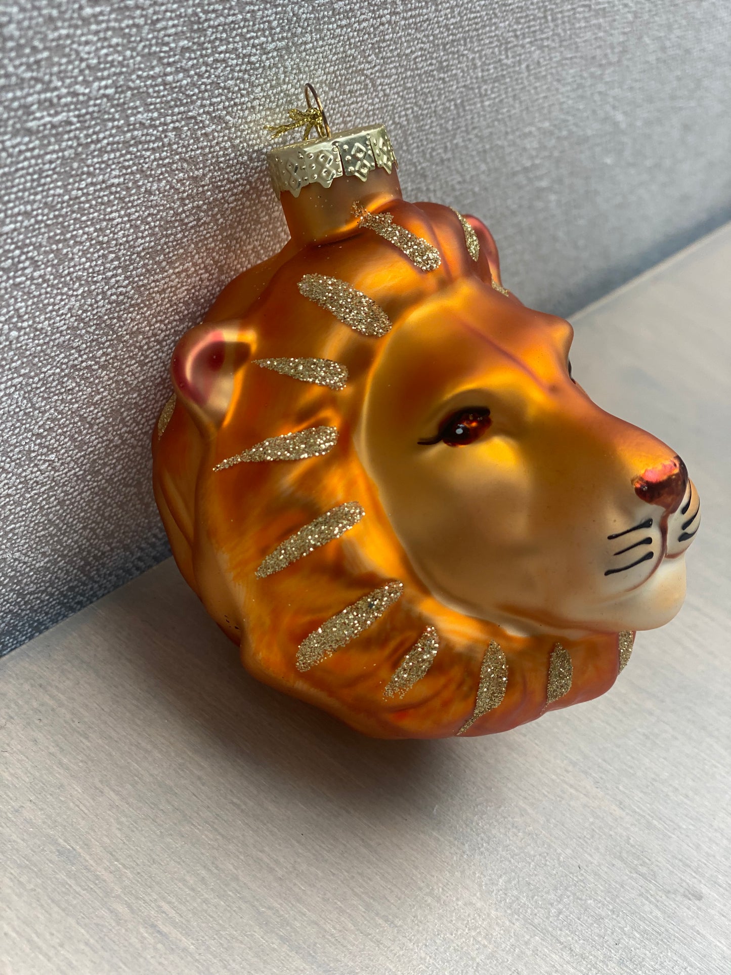 Housevitamin Kerstornament Leeuw Glas