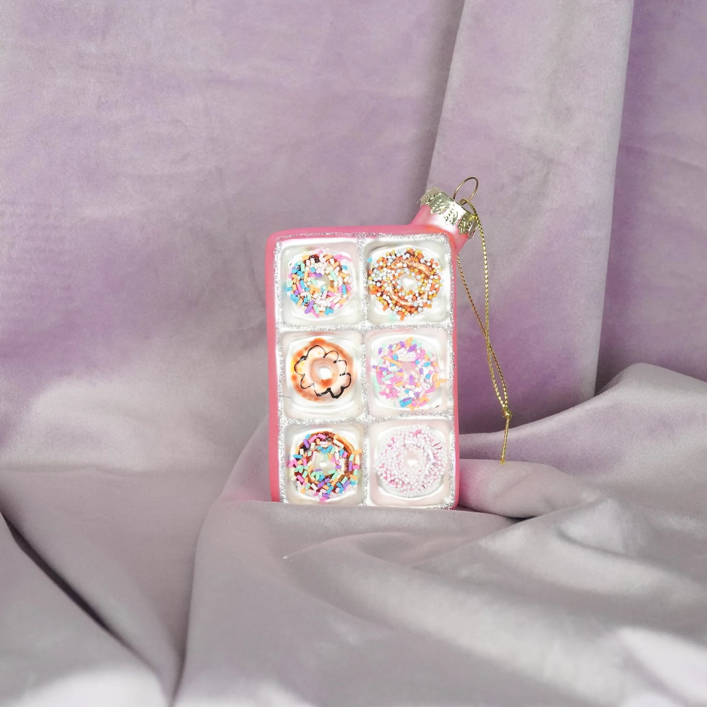 Housevitamin Kerstornament Donut Package