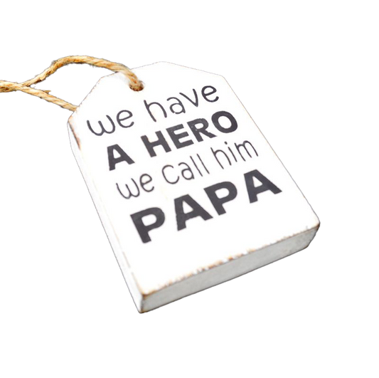 Woodart Hanger Papa Hero Wit